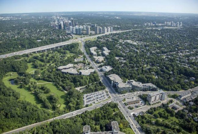 70160_1421933351_4050-Yonge_Aerial-large