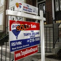 CMHC sees oil-shock pain spreading to Prairie housing market
