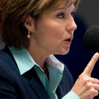 Clark defends Bitish Columbia’s role in funding social housing in Vancouver