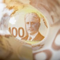 Canadian Wages Are Growing Slower Than They Have In 5 Years: StatsCan