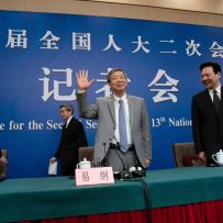 China promises U.S. that it will not manipulate its currency as sides near deal