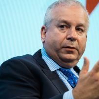 U.S. already in recession, Fed will cut rates back to zero: Rosenberg