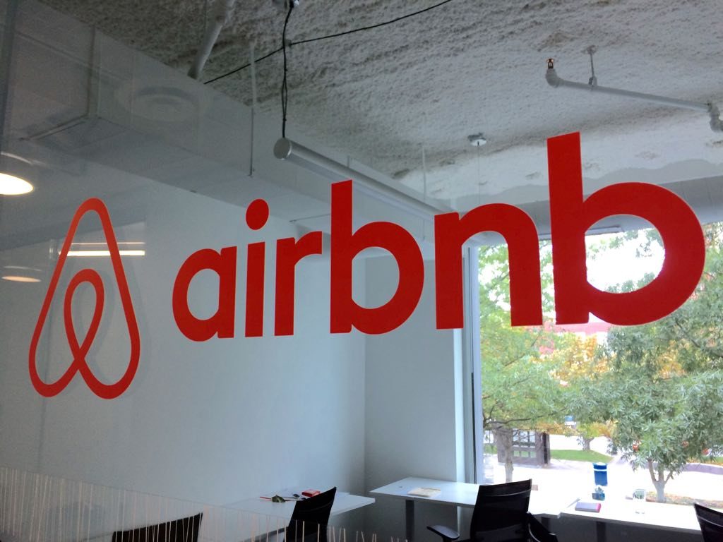 Toronto wins the right to crack down on shady Airbnb-lords