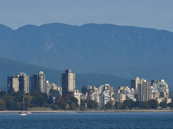 REITS TAKE LONG VIEW OF VANCOUVER’S RENTAL MARKET EVEN AS VACANCIES RISE, RENTS DROP