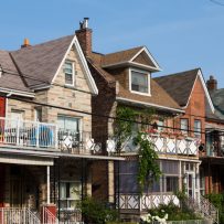 HERE ARE 5 WAYS THE FEDS COULD FIX CANADA’S HOUSING CRISIS