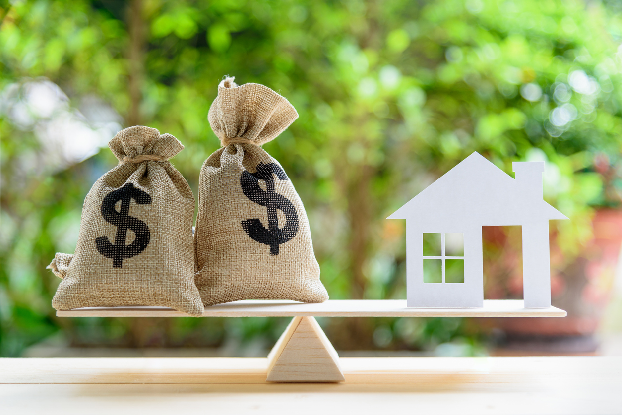 YOUNG INVESTORS QUESTIONING ‘RISKY’ CALL TO BECOME LANDLORDS AMID HIGHER RATES