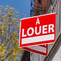 TENANTS ARE USING LEASE TRANSFERS ‘INCORRECTLY’, SAYS QUE. HOUSING MINISTER