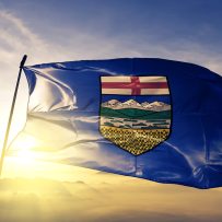CANADIANS FLOCKING TO ALBERTA DESPITE UNEMPLOYMENT RATE, RISING HOUSING COSTS