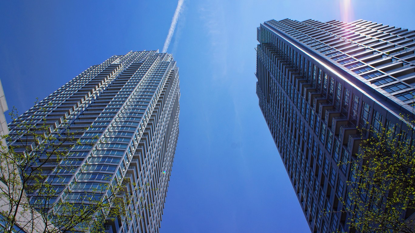 THE CASE AGAINST HIGH PROPERTY TAX RATES ON MULTI-RESIDENTIAL BUILDINGS IN ONTARIO