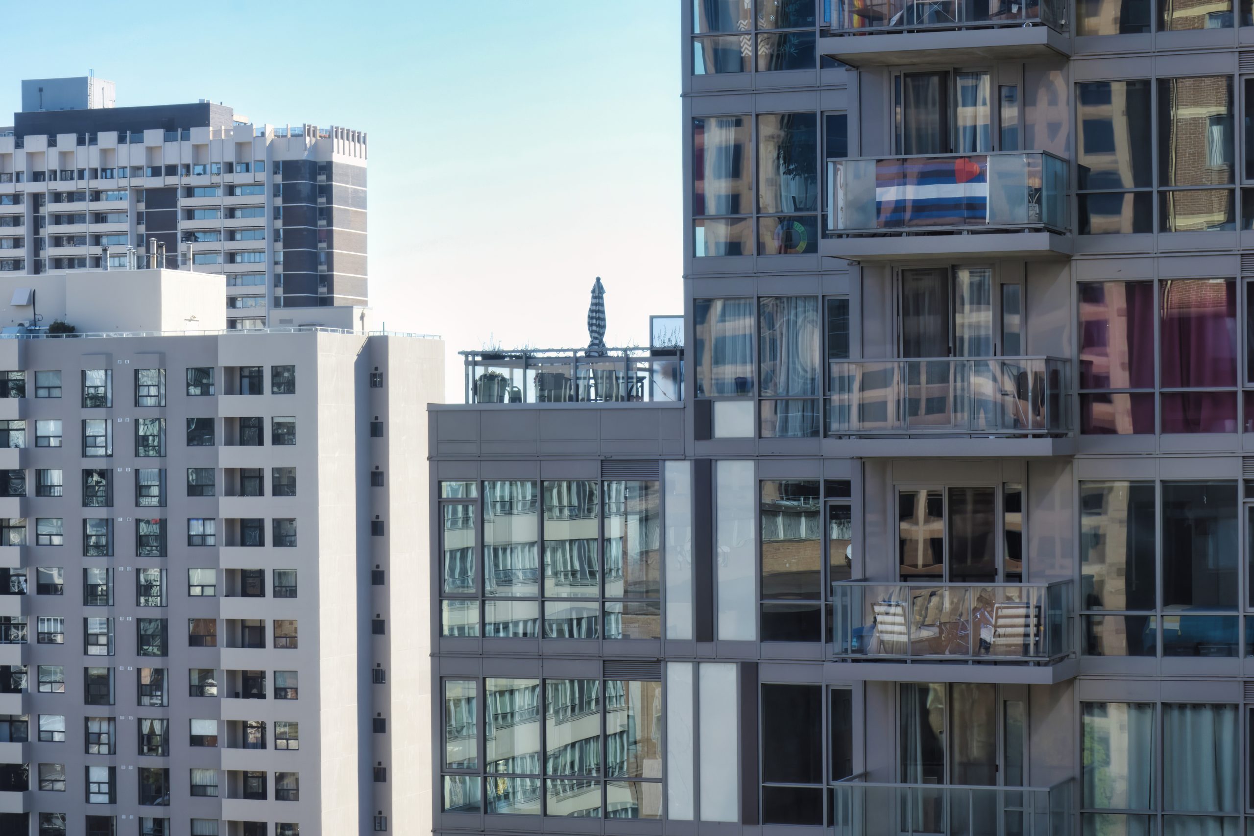 OCTOBER 30, 2025 DAILY NEWS WITH VANESSA TOPPLE